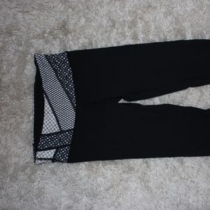 Lululemon Low waisted Cropped Leggings